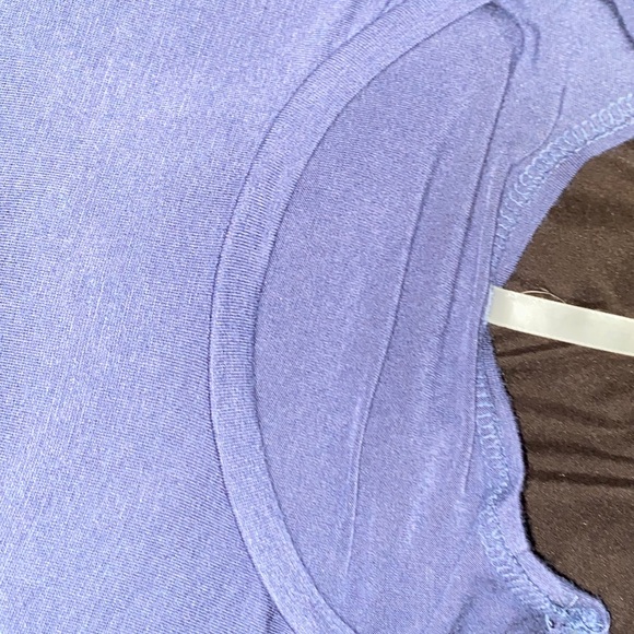 Soft lavender tee - Picture 4 of 4